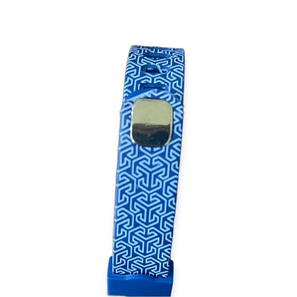 Tory Burch Fitbit Bracelet with USB Cable - Picture 2 of 3